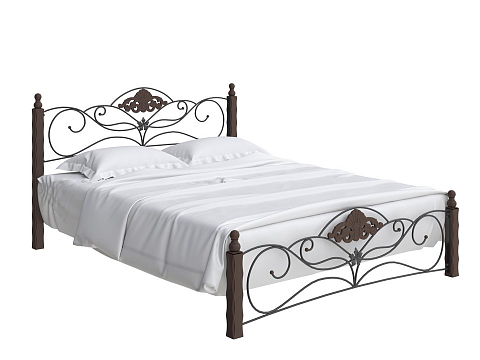 Кровать Кинг Сайз Garda 2R - Кровать из массива березы с фигурной металлической решеткой.